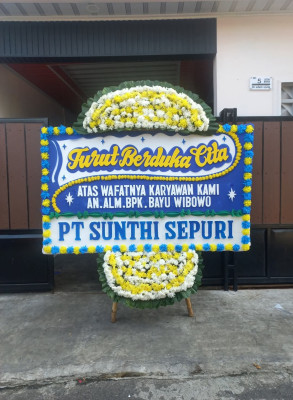 Papan Bunga Duka di Lebakbarang