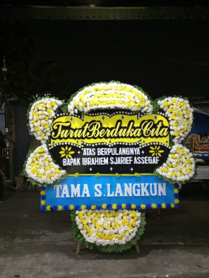 Papan Bunga Duka di Lebakbarang